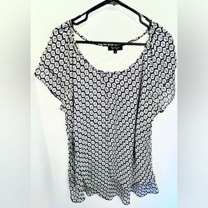 Add On - GUC 1X Lily Morgan Flowy Top